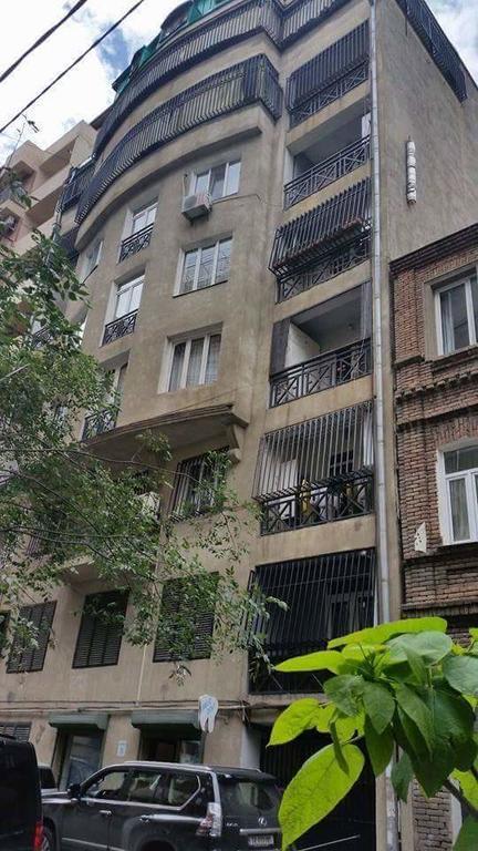 Apartment Janashia 第比利斯 外观 照片